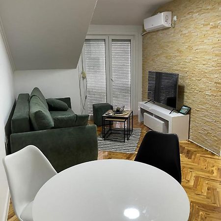 Appartement Stan Centar Ns à Novi Sad Extérieur photo